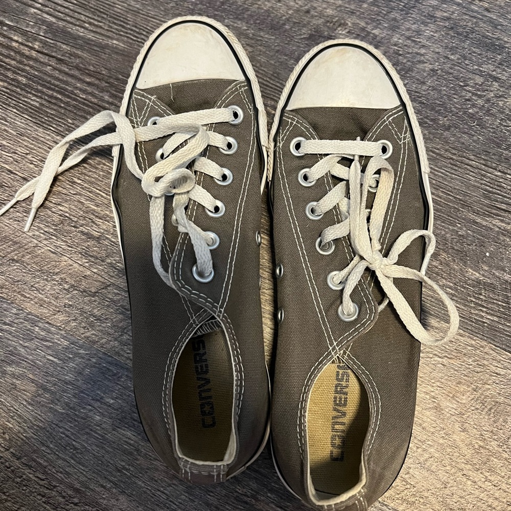 Gray converse | women’s 8